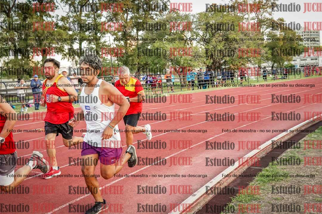 Fotos de los 3000 m llanos de varones