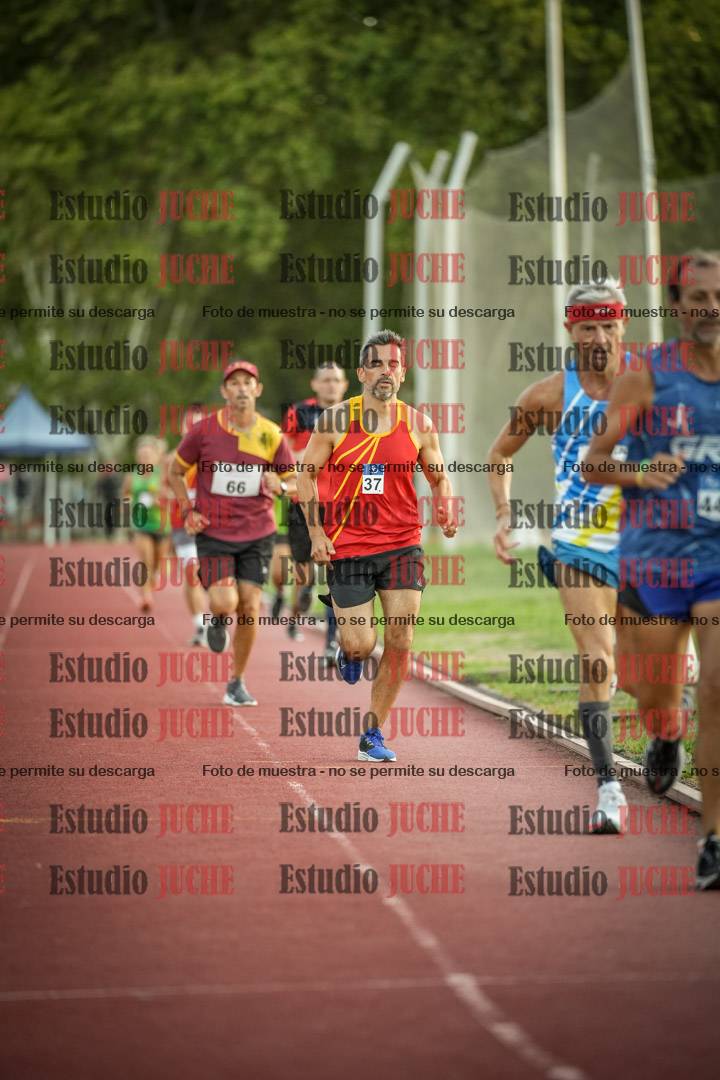 Fotos de los 3000 m llanos de varones