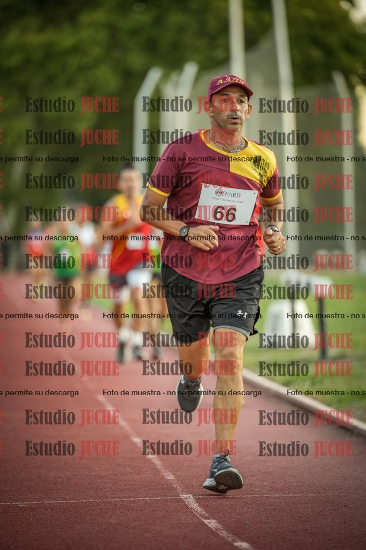 Fotos de los 3000 m llanos de varones