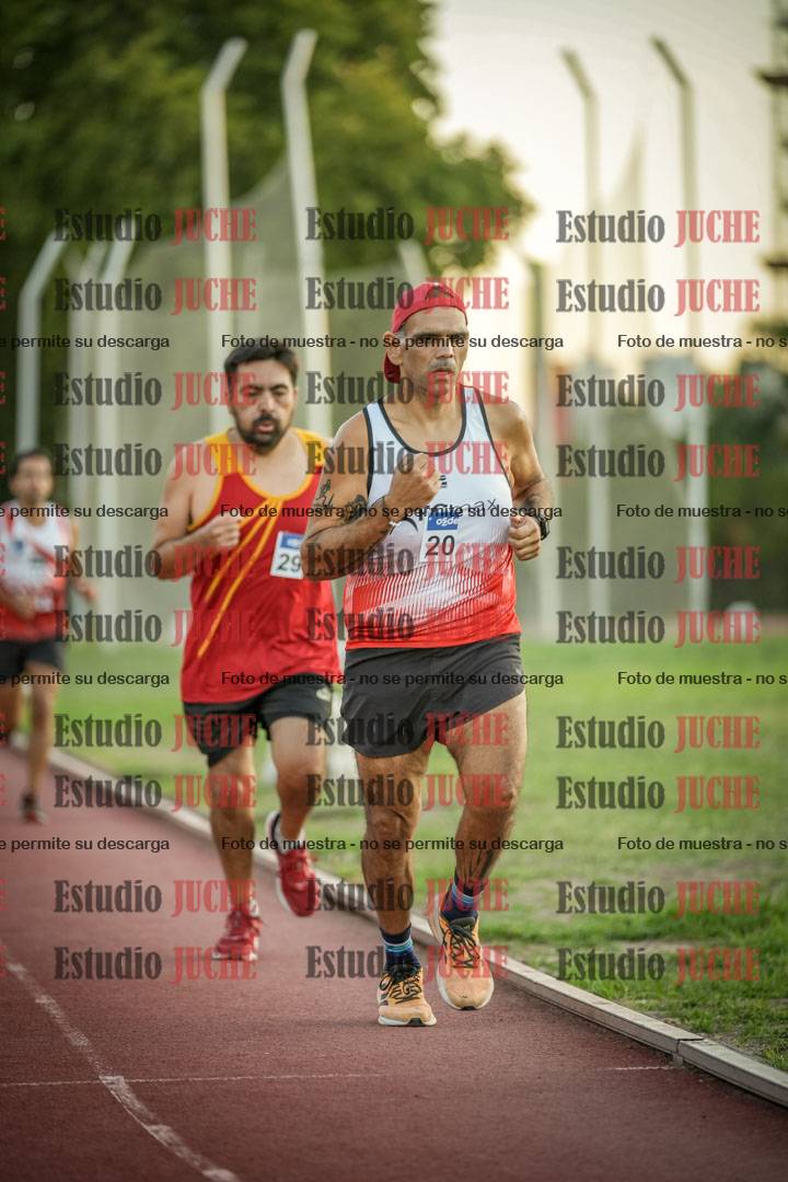 Fotos de los 3000 m llanos de varones