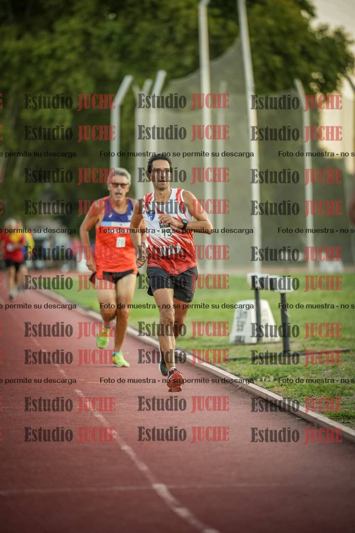 Fotos de los 3000 m llanos de varones