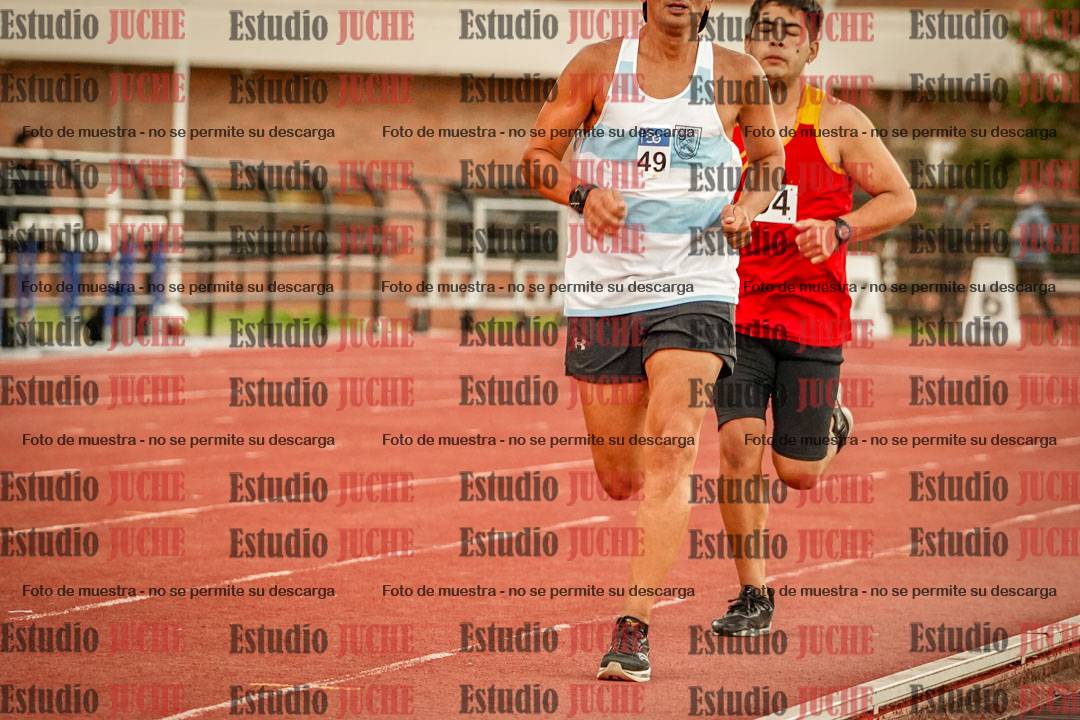 Fotos de los 3000 m llanos de varones