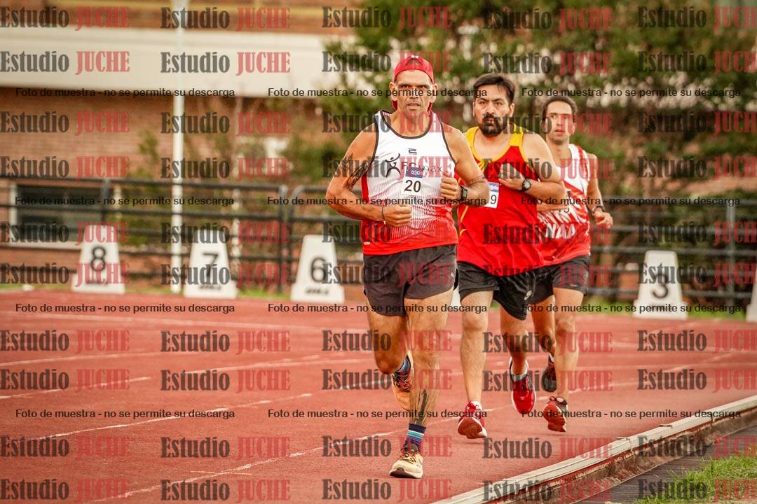 Fotos de los 3000 m llanos de varones