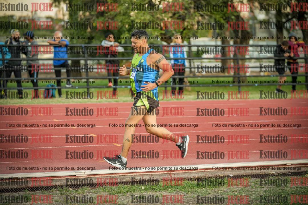 Fotos de los 3000 m llanos de varones