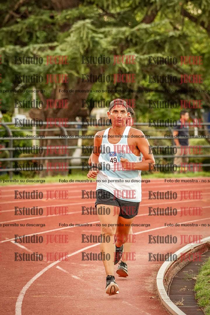 Fotos de los 3000 m llanos de varones