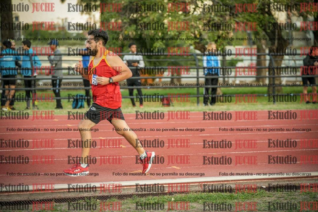 Fotos de los 3000 m llanos de varones