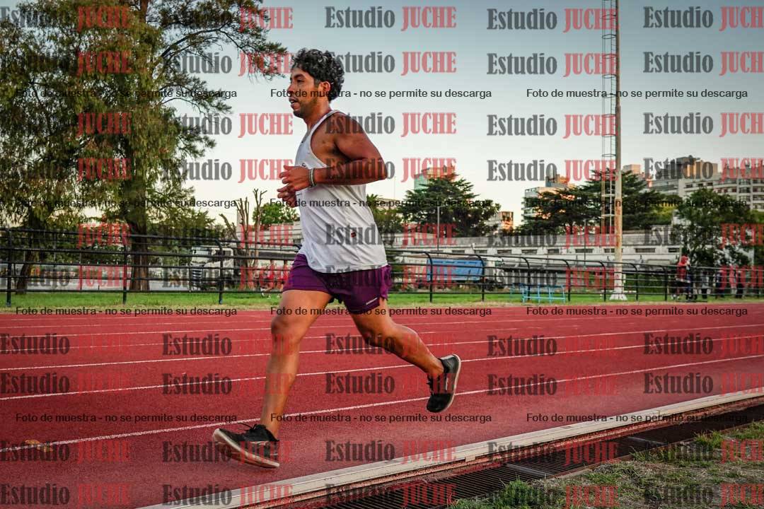 Fotos de los 3000 m llanos de varones