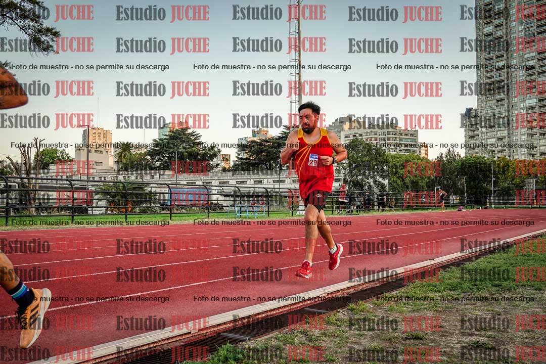 Fotos de los 3000 m llanos de varones