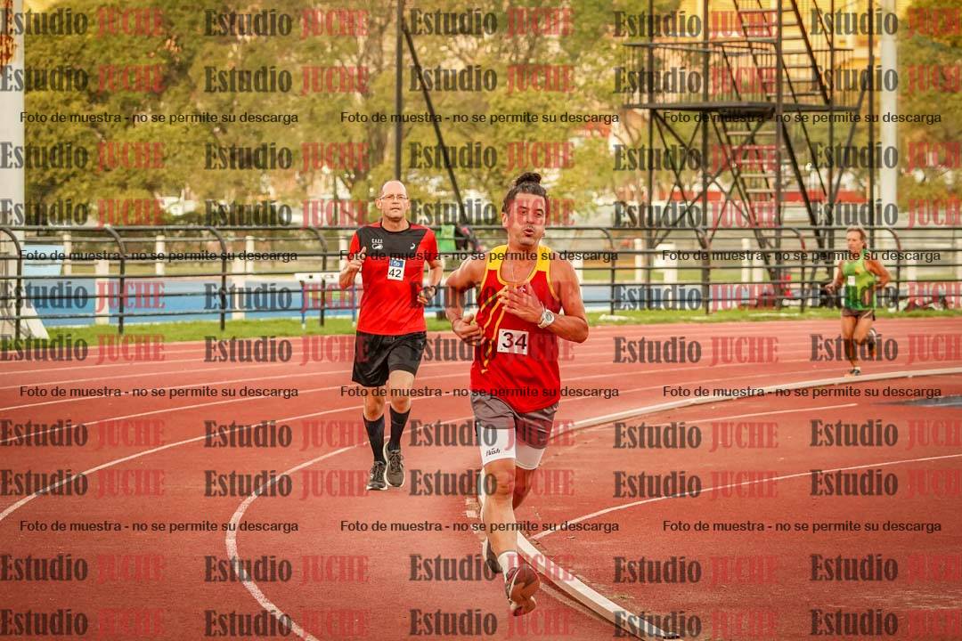 Fotos de los 3000 m llanos de varones