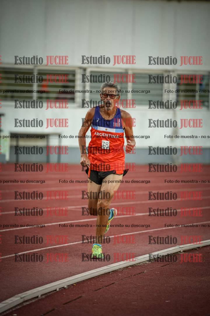 Fotos de los 3000 m llanos de varones