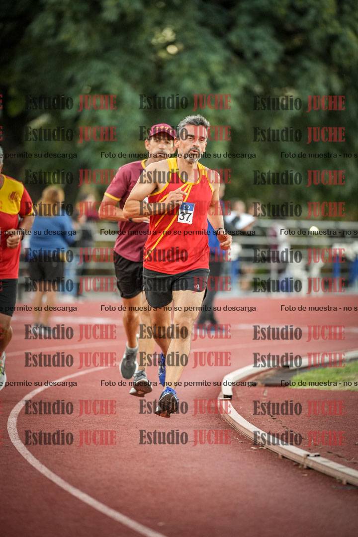 Fotos de los 3000 m llanos de varones