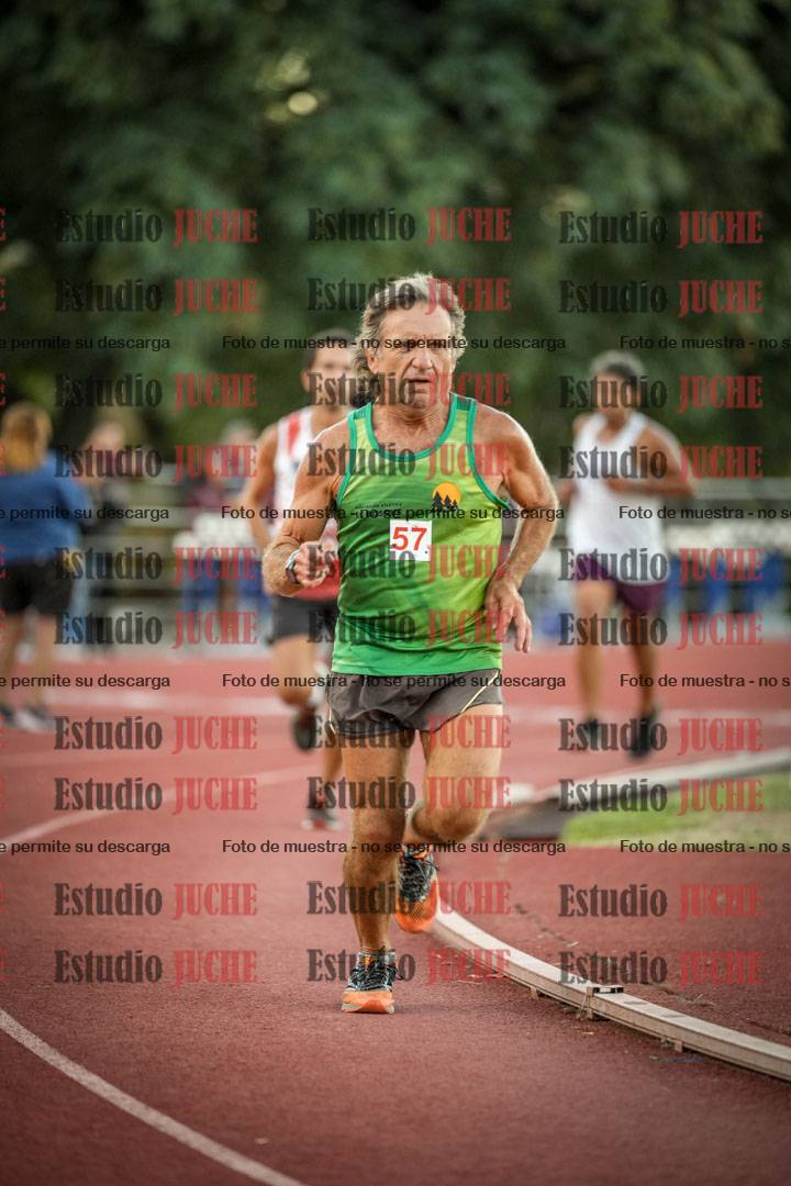 Fotos de los 3000 m llanos de varones