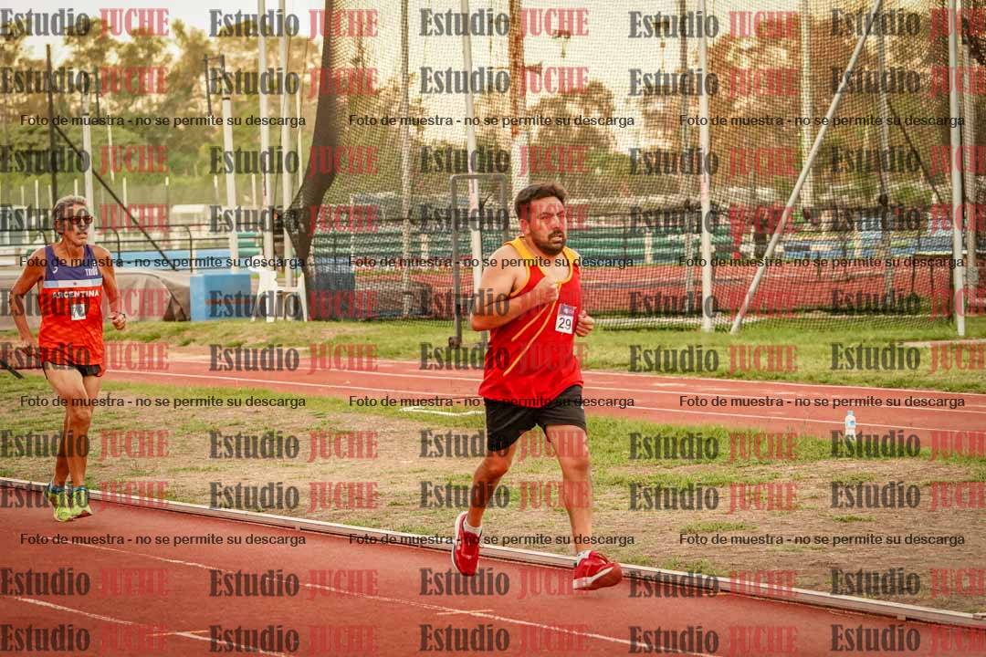 Fotos de los 3000 m llanos de varones