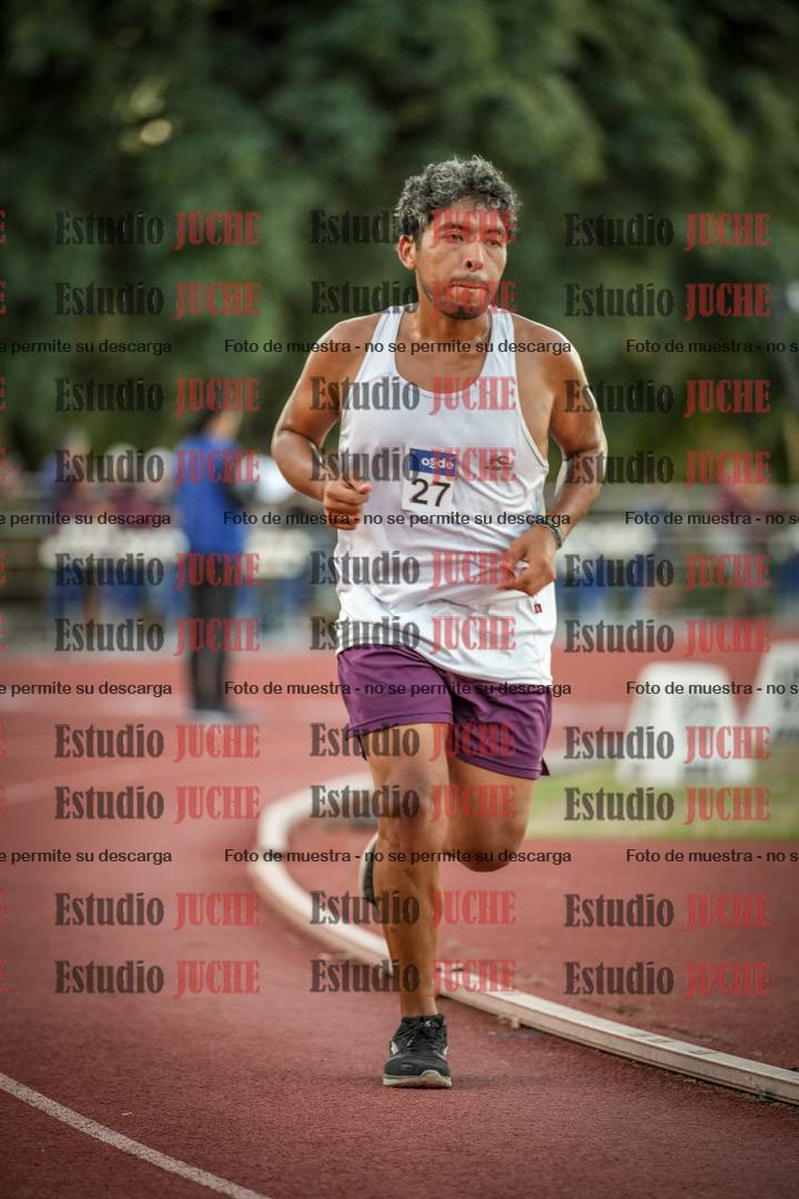 Fotos de los 3000 m llanos de varones