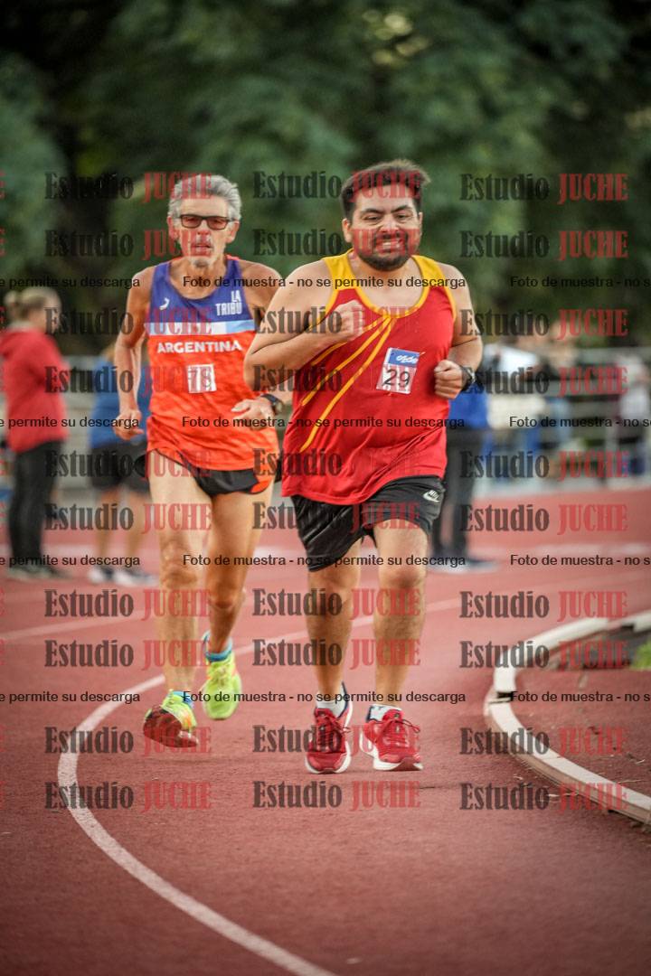 Fotos de los 3000 m llanos de varones