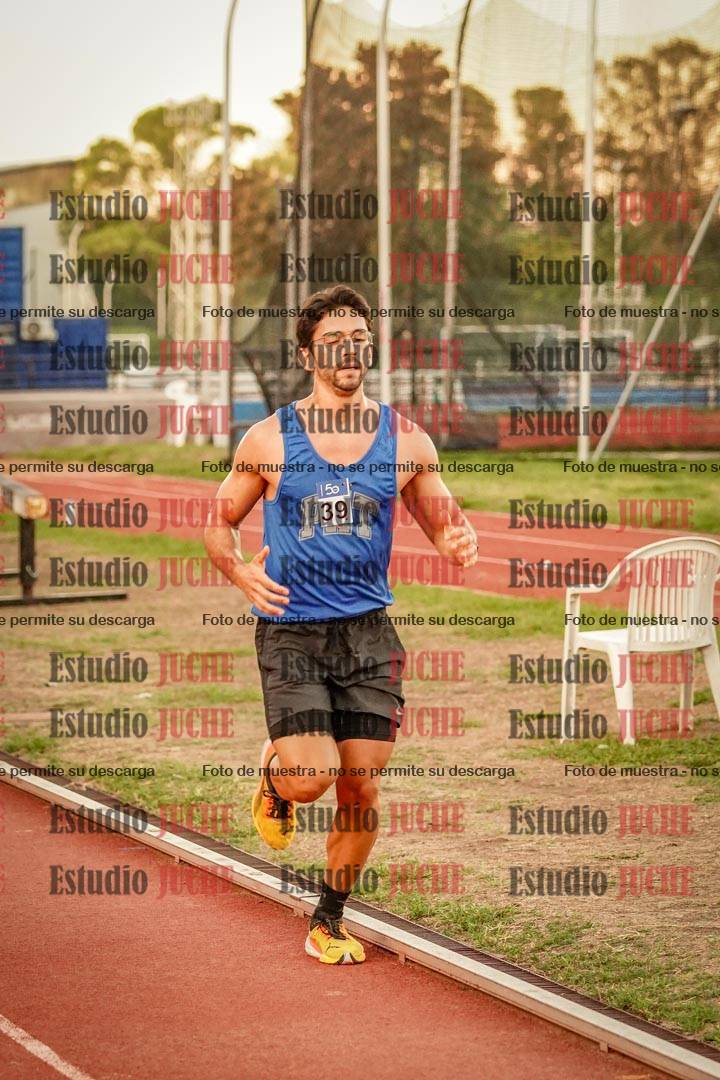 Fotos de los 3000 m llanos de varones