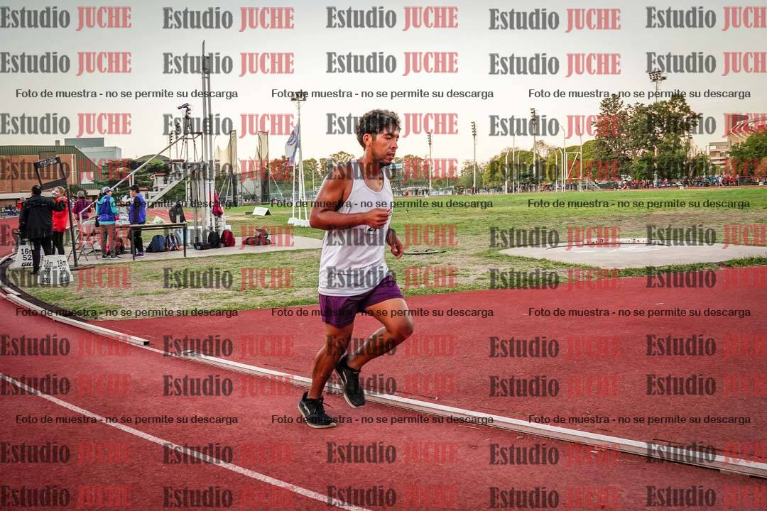 Fotos de los 3000 m llanos de varones