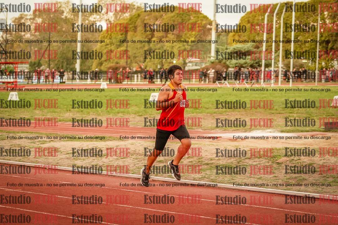 Fotos de los 3000 m llanos de varones