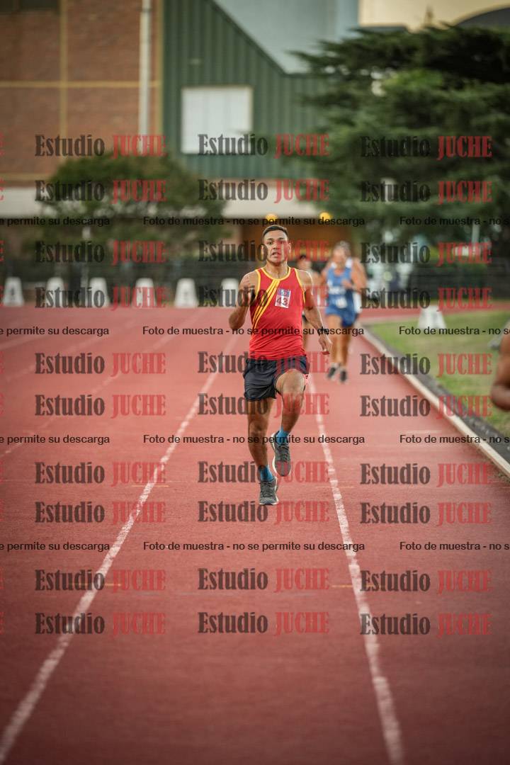 Fotos de los 3000 m llanos de varones