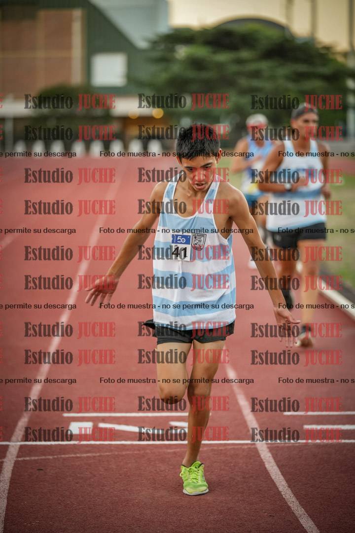 Fotos de los 3000 m llanos de varones