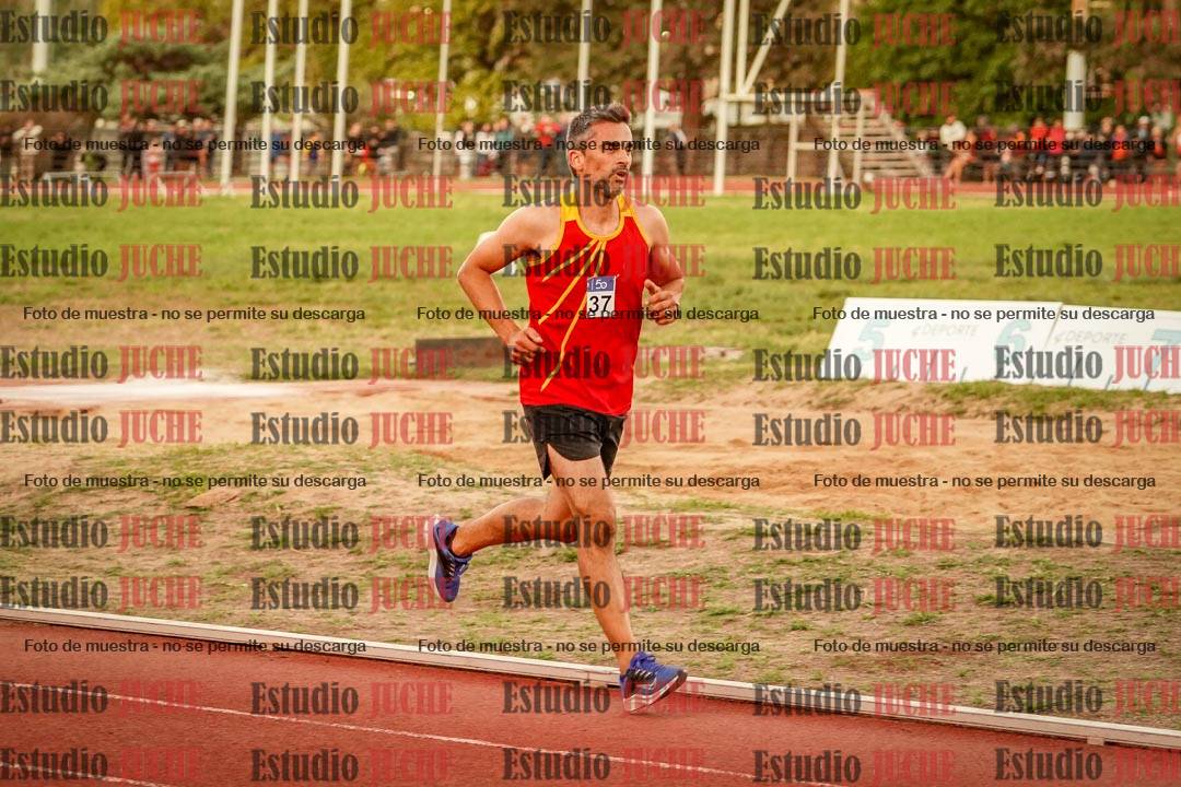 Fotos de los 3000 m llanos de varones
