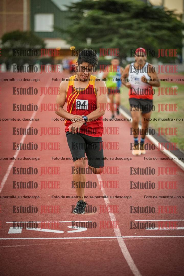 Fotos de los 3000 m llanos de varones