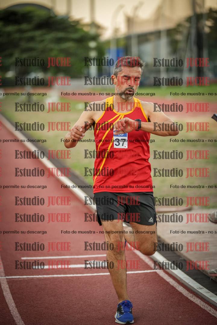 Fotos de los 3000 m llanos de varones