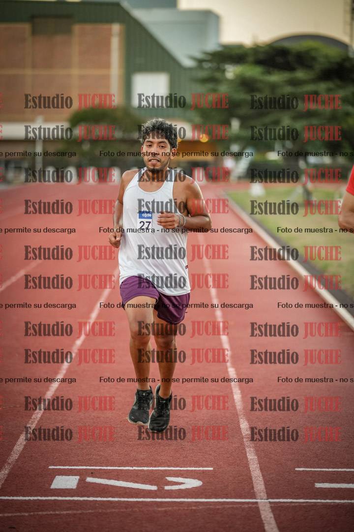 Fotos de los 3000 m llanos de varones