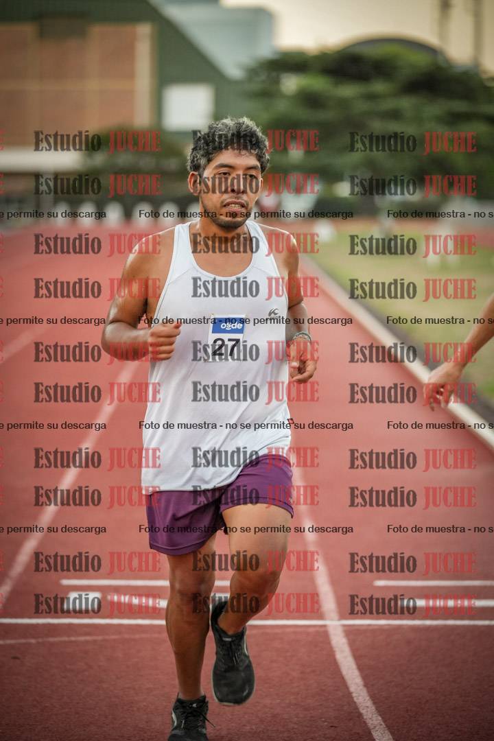 Fotos de los 3000 m llanos de varones