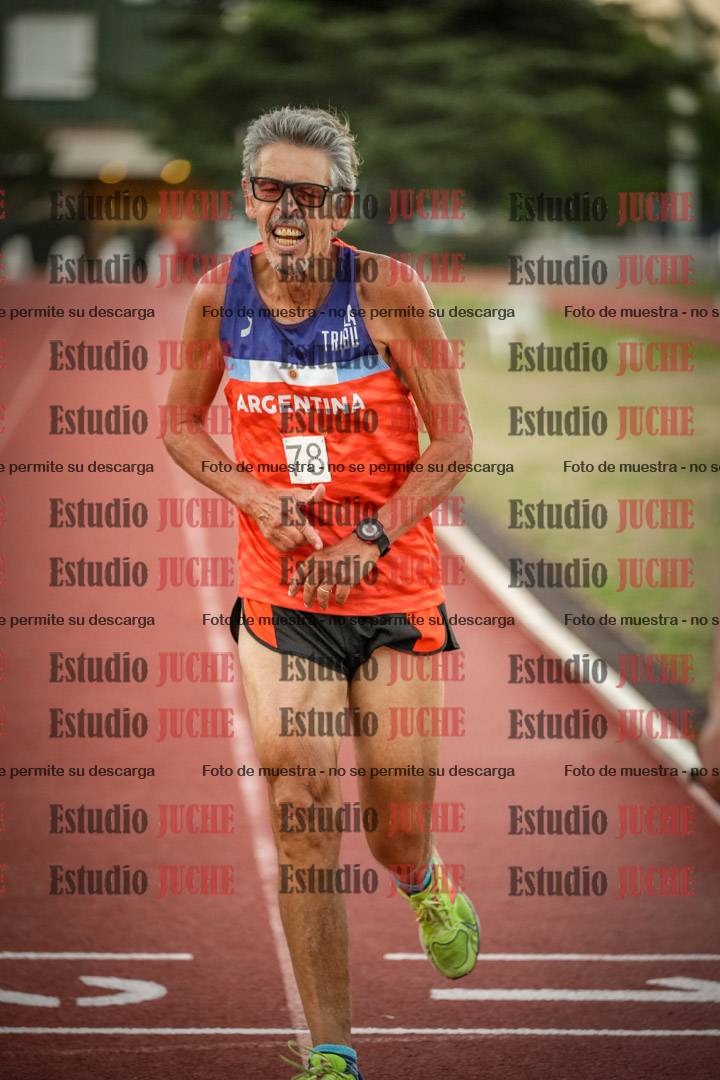 Fotos de los 3000 m llanos de varones